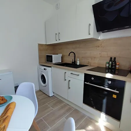 Apartment Pause 5Mn Cite De Carcassonne - Studio Moderne Neuf - Cm Carcassonne