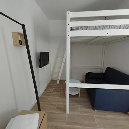 Pause Entre Cite Et Bastide *clim *wifi *smart Tv 卡尔卡松